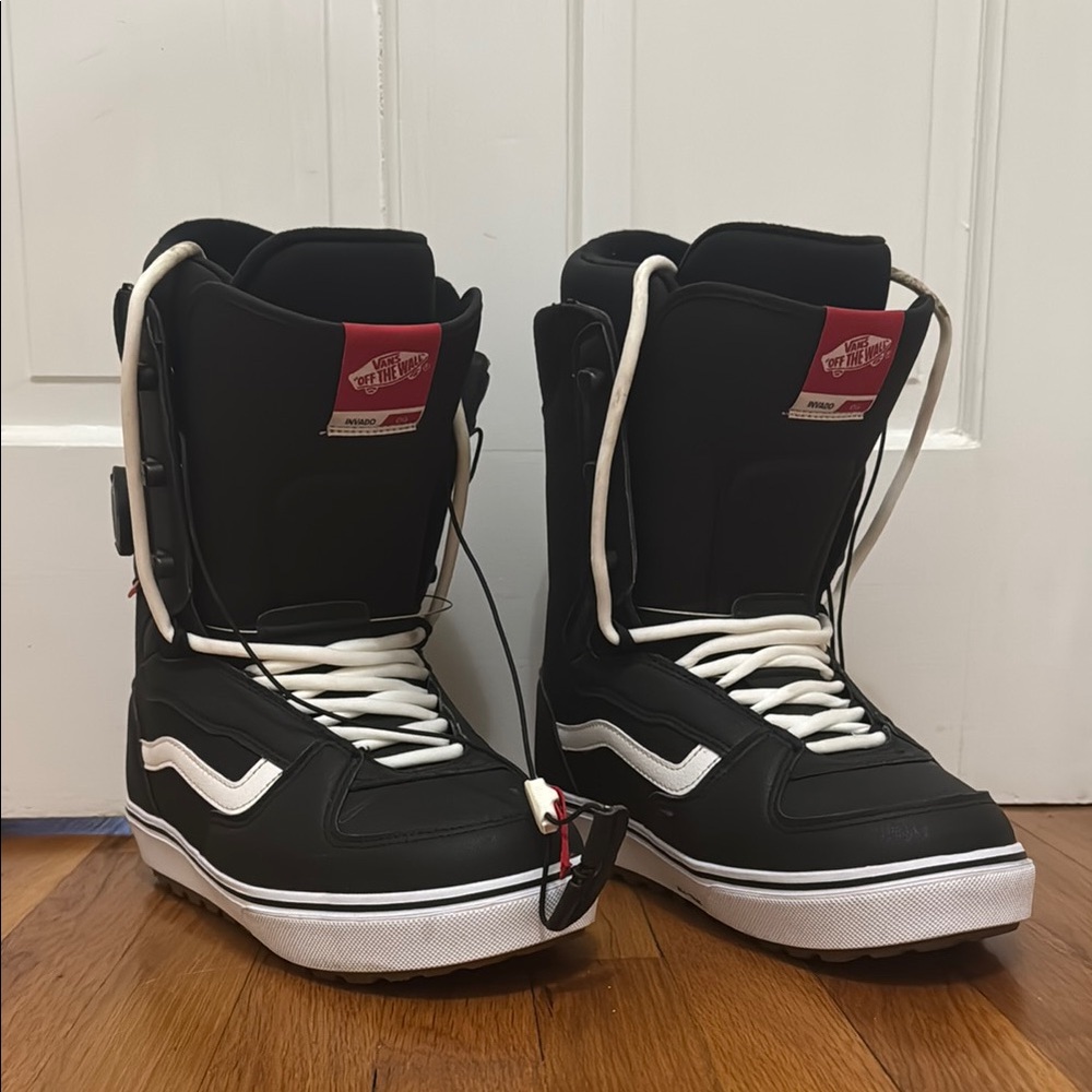 Vans Black White Snowboard Boots